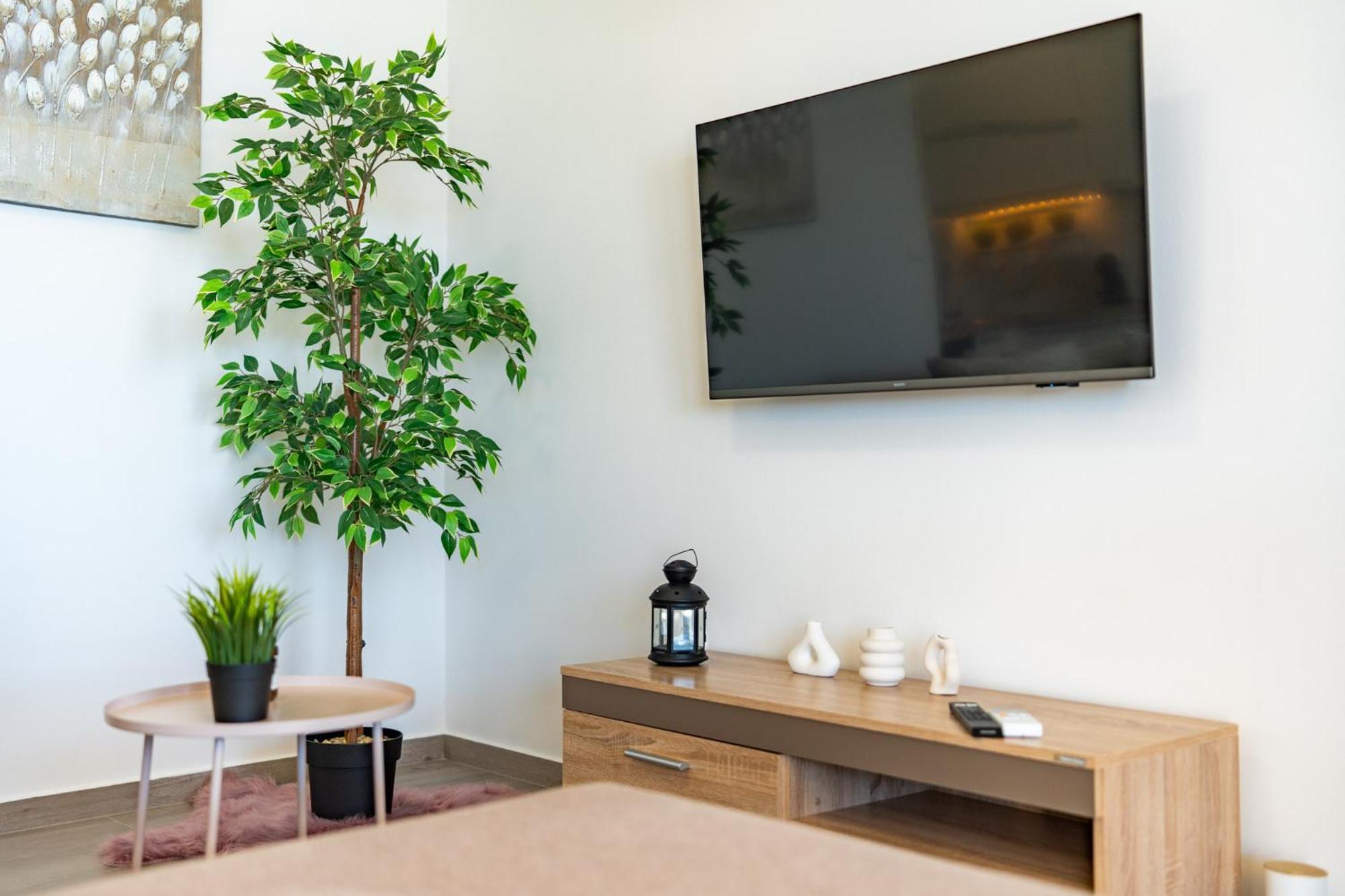Apartman Petra S Pogledom Na More Banjol 외부 사진